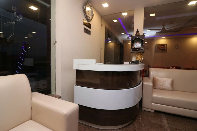 Hotel Oyo 28238 New Classic Heritage