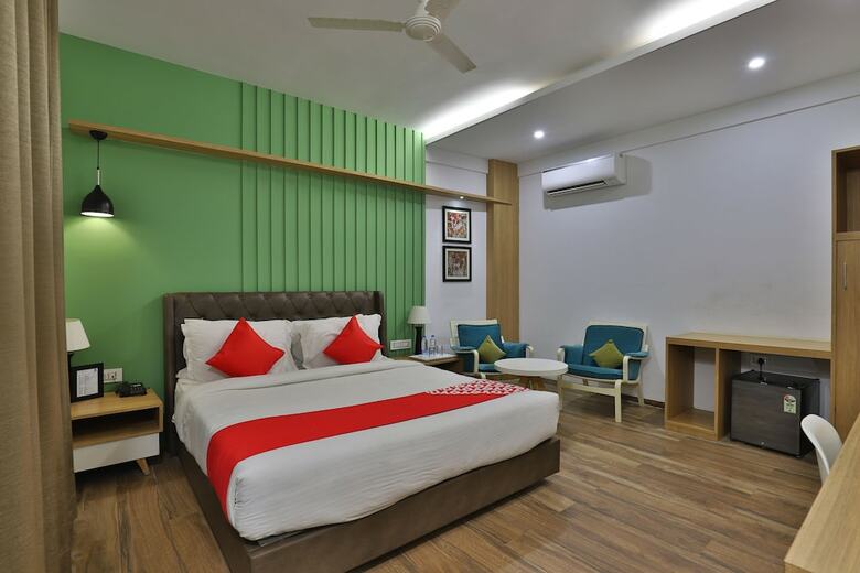 Hotel Oyo Flagship 27926 Sector 66 Noida