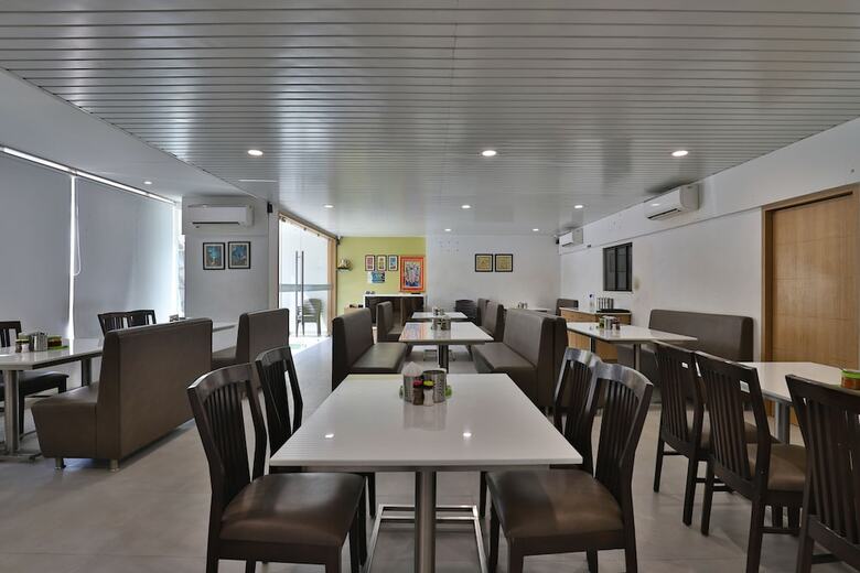 Hotel Oyo Flagship 27926 Sector 66 Noida