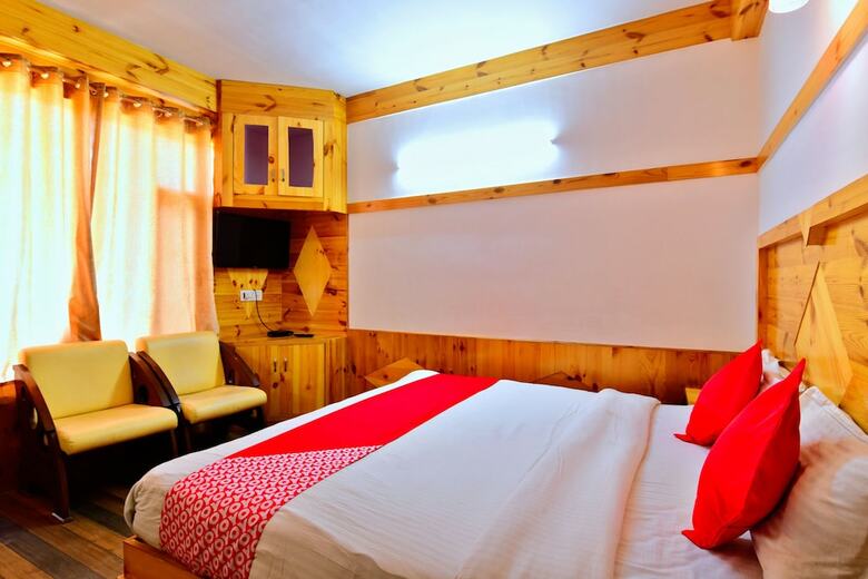 Hotel Oyo 36116 Chatanya Resort