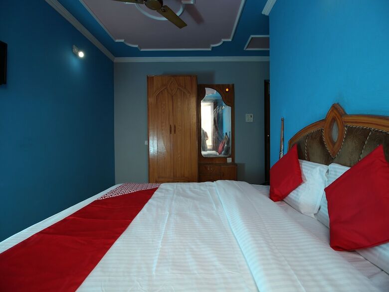 Oyo 29553 Hotel Essar