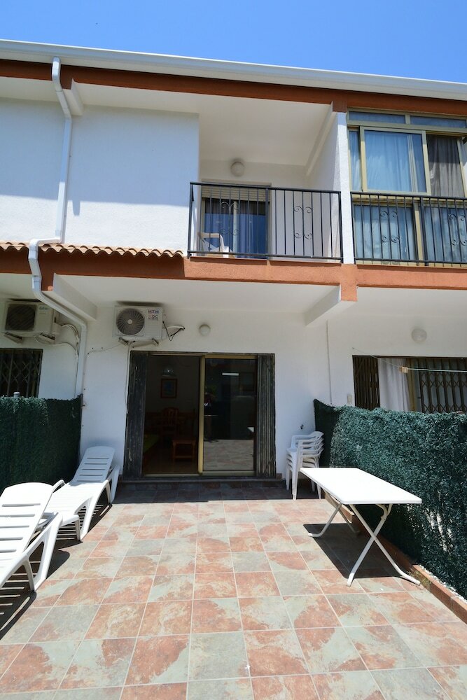Apartamentos Bungalows Rinconada Real