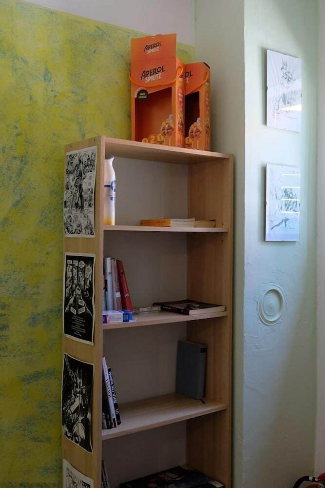 Hostal Green Hostel