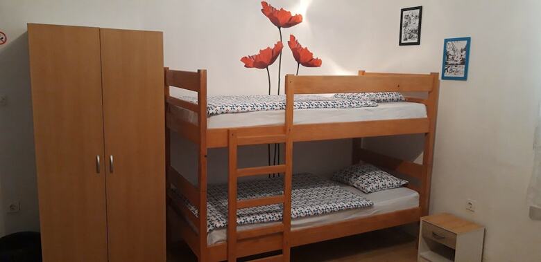 Hostal Green Hostel