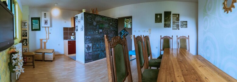 Hostal Green Hostel