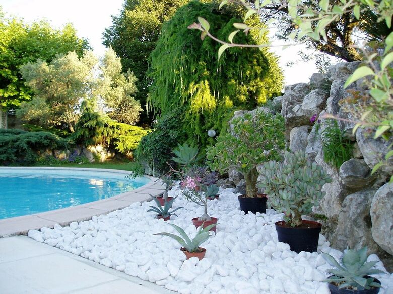 Le Mas de La Treille Bed & Breakfast