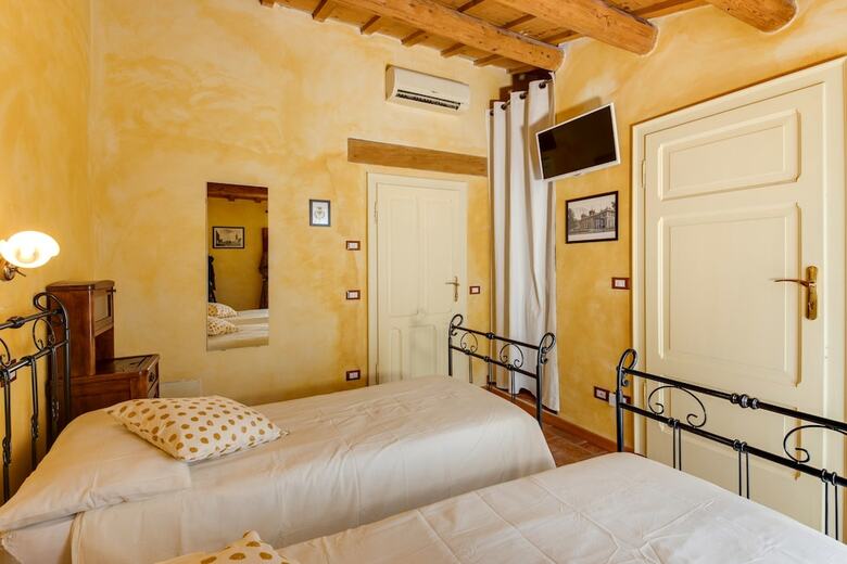 Bed & Breakfast La Vecchia Stazione Ghibullo