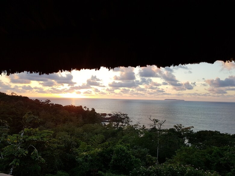 Hostal Punta Marenco Lodge
