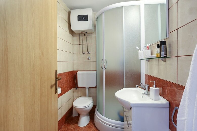 Villa Rustic Stone House Bajeli With Jacuzzi