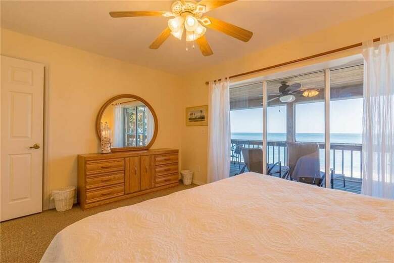 084-tarpon Lodge