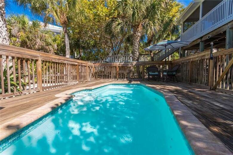 086-silverseas Cottage
