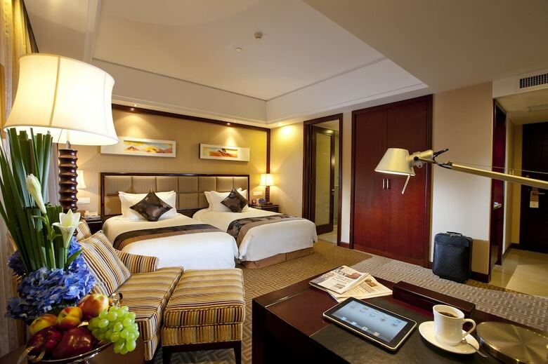 Nanjing Greenland Yuhao Hot Spring Hotel