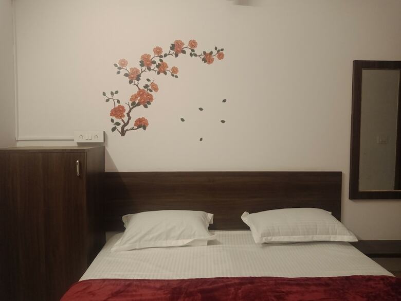 Hotel Kimaya Stay