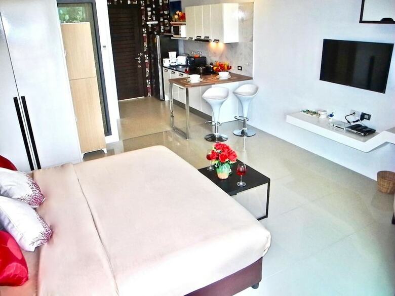 Emerald Terrace - New City View Apartment