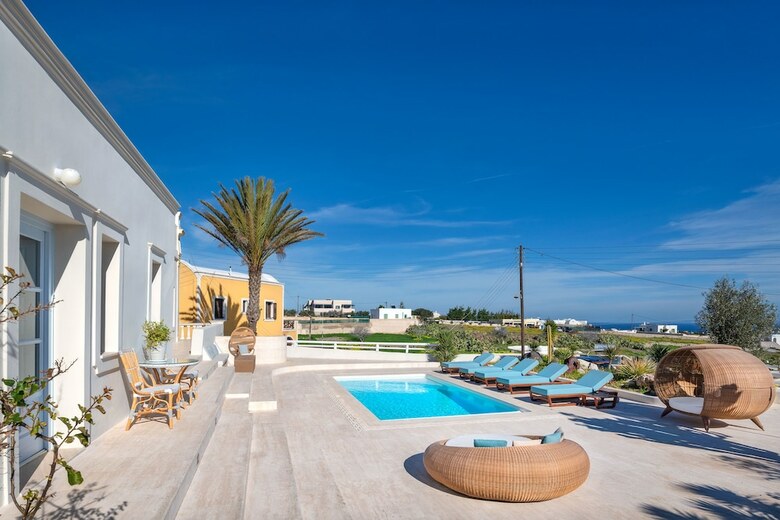 Villa Indigo Luxury Mansion