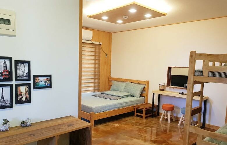 Hostal Gonggam Guesthouse - Hostel