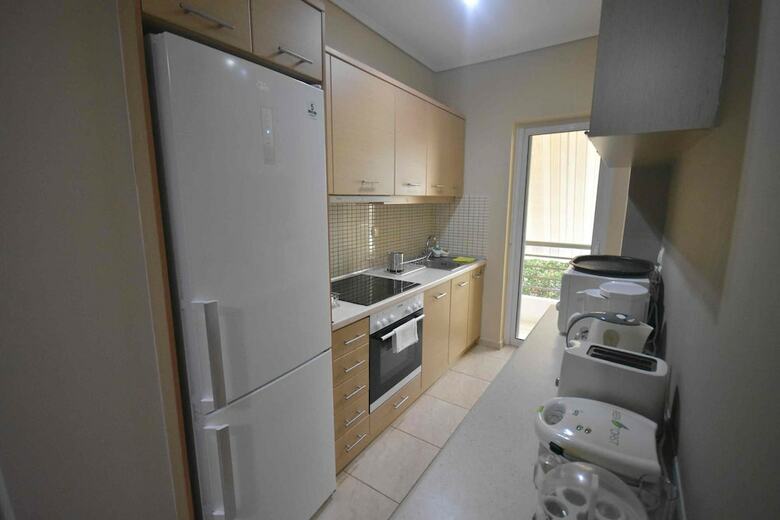 A&j Apartments Athens Airport