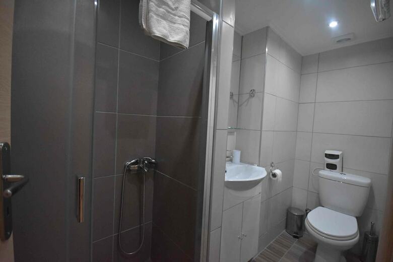 A&j Apartments Athens Airport