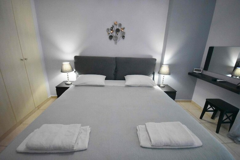 A&j Apartments Athens Airport