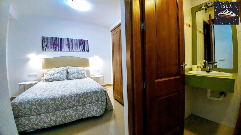 El Charco Elegant Apartment A