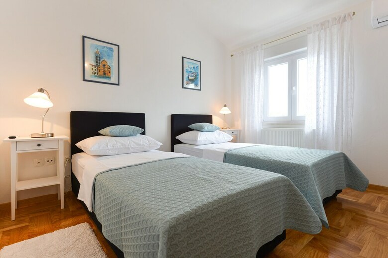 Apartamentos Spacious Chic Residence