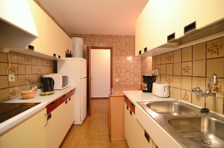 Apartamentos  Puig Surada 13