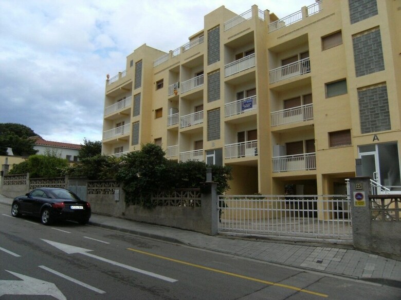 Apartamentos  Riells De Mar