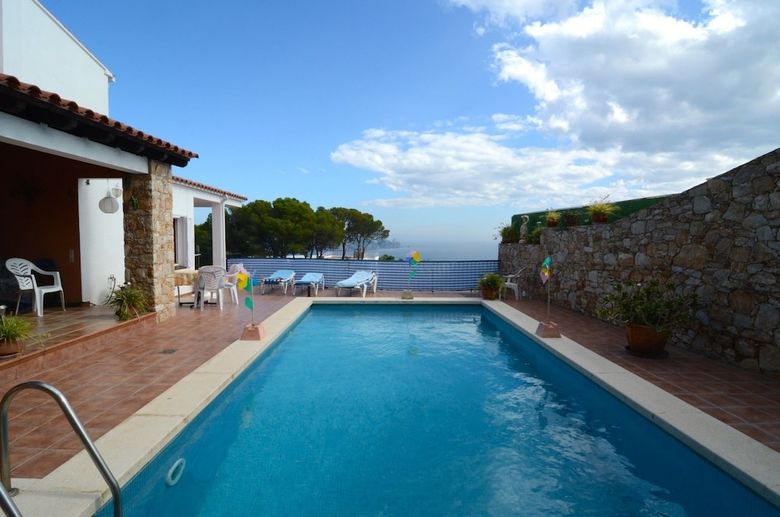 Villa Rocamaura 95