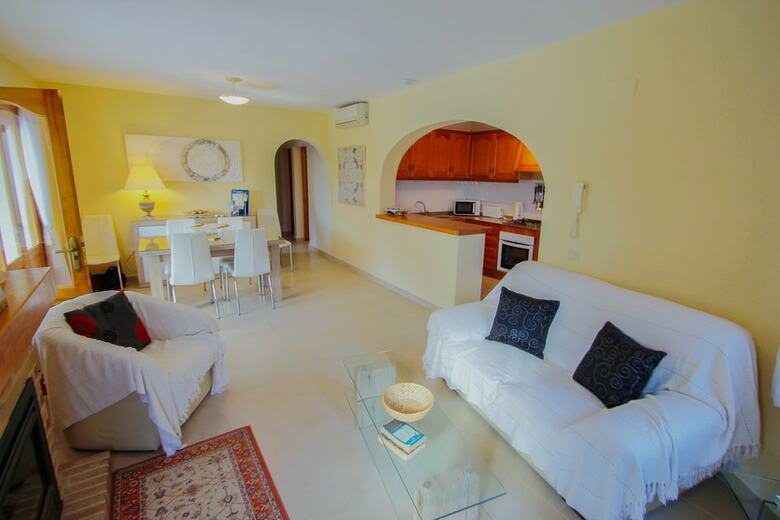 Villa Alldo - Hill Side With Private Pool In Moraira