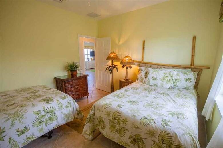 163-pelican Pointe