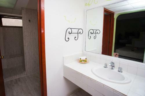 Hotel Xbalamqu� Resort & Spa