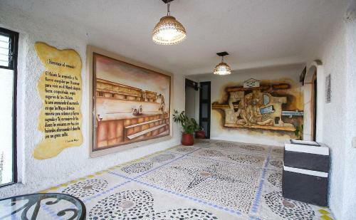 Hotel Xbalamqu� Resort & Spa