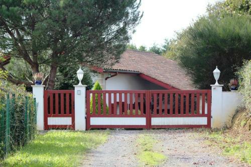 Bed & Breakfast Chambres D'h�tes Mirikuborda