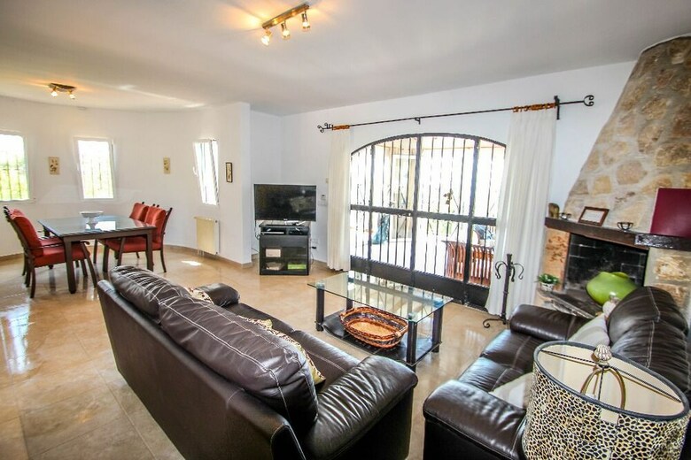 Ana - Modern Villa With Splendid Views In Benissa