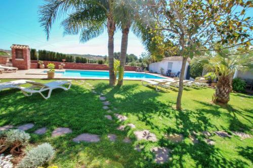 Finca La Coma - Modern, Well-equipped Villa With Private Pool In Benissa