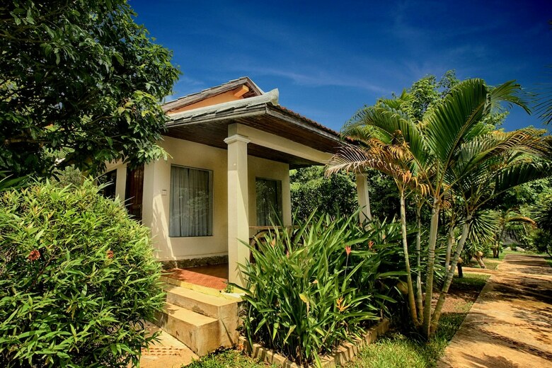 Hotel Q Bungalows