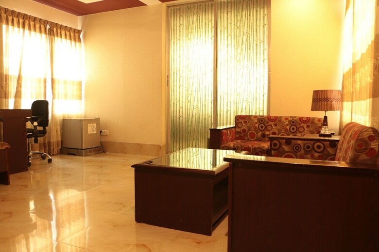 Hotel 78 Firoza Inn
