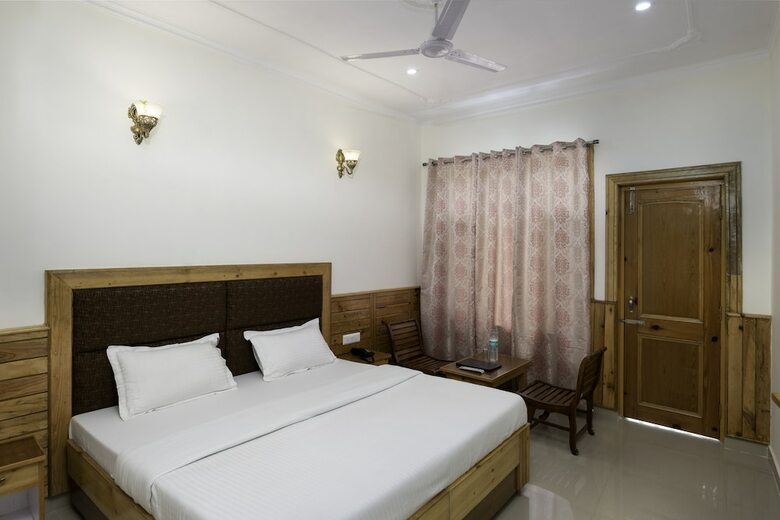 Hotel Mount View