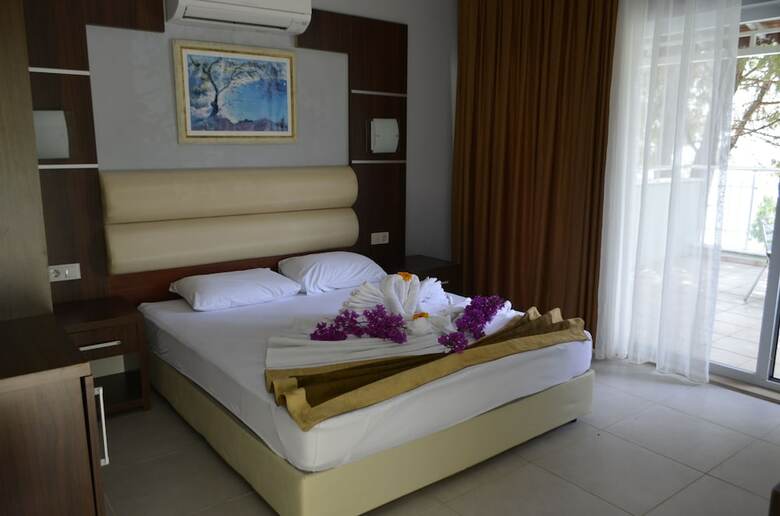 Pine Beach Boutique Hotel - All Inclusive