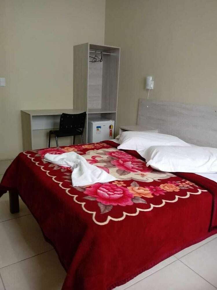 Marechal Plaza Hotel