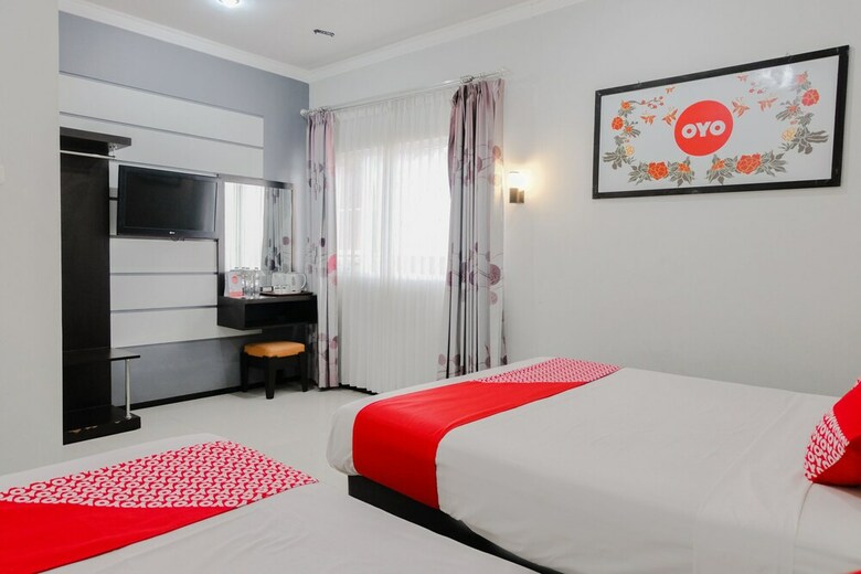 Oyo 803 Toetie Hotel