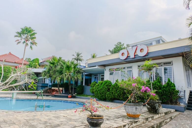 Oyo 803 Toetie Hotel