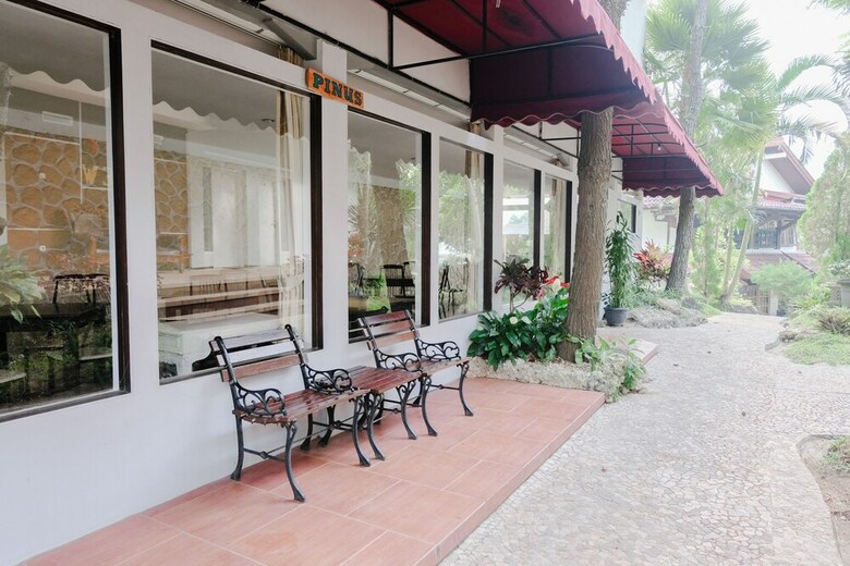 Oyo 803 Toetie Hotel