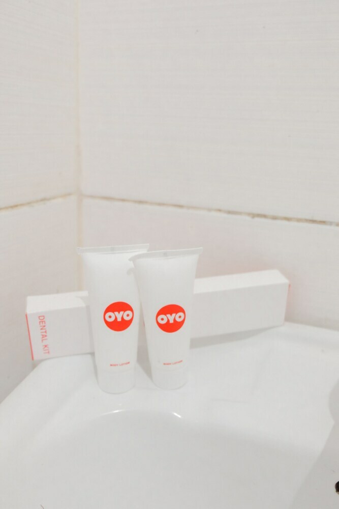 Oyo 803 Toetie Hotel