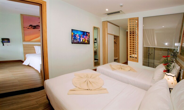 Royal Hpm Hotel