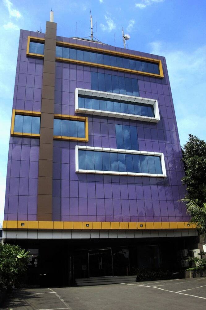 Hotel Alma