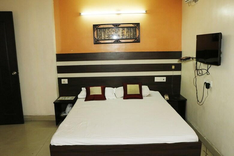 Hotel S4 Residency