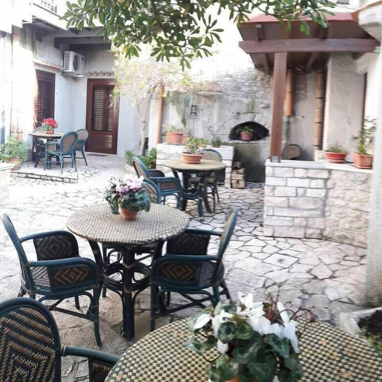 Hotel Camere Di Ulisse