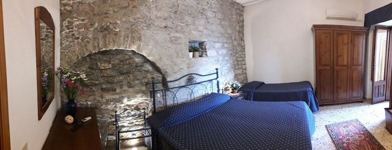 Hotel Camere Di Ulisse