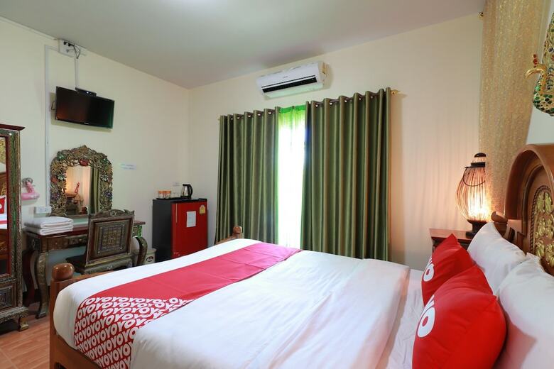 Hotel Oyo 473 Faikham Hostel